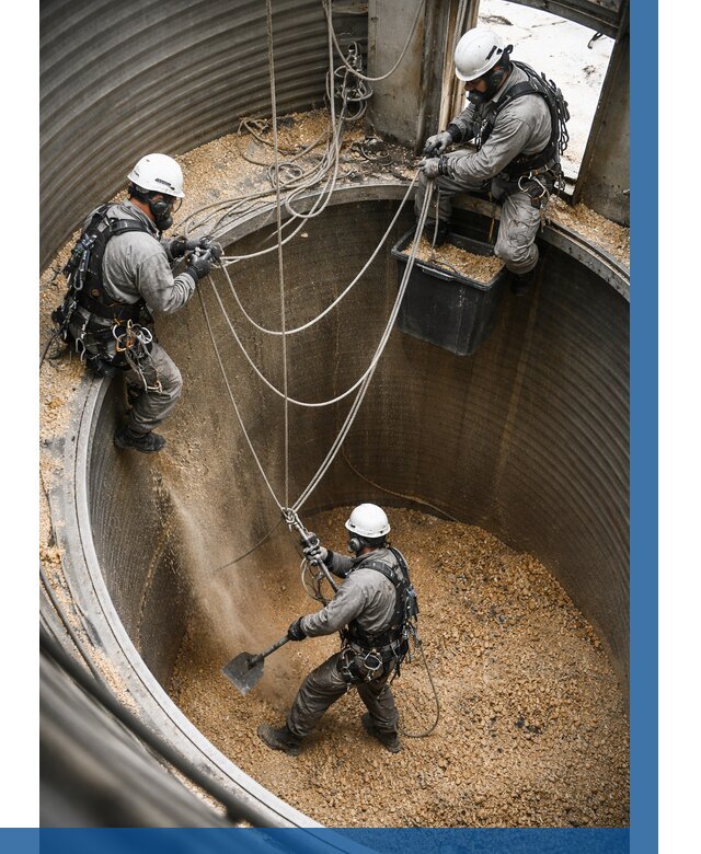 Чистка зерновых бункеров в Ломоносове от 12294 р. | ВЫСОТНИК-Лмн